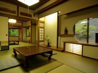 Ryokan Koyokan - Yasugi - 5