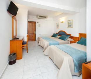 Hostal Marí - 9