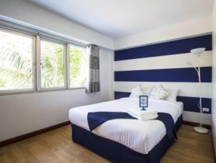 Nautical Home & Seashell House B&B - 0