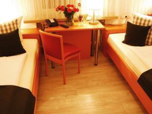 Hotel Am Martinsberg - 9