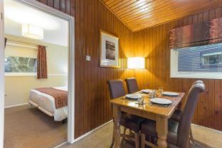 Pine Lake Resort - Carnforth - 9