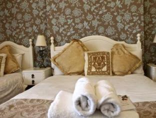 The Wimbledon Hotel - 5