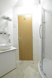 Park Hotel - Ilford - 1