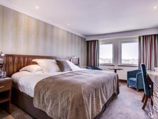 The Stormont Hotel - 9