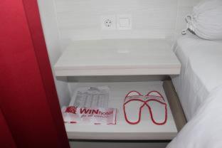 The Win Hotel Surabaya - Surabaya - 7