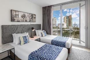 Wyndham Resort Surfers Paradise - Gold Coast - 2