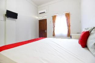 Griya Izzara Guest House Syariah - Sleman - 8