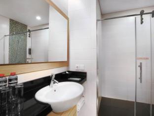 Hotel Neo Gubeng by ASTON - 5