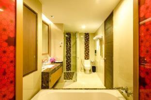The Berkeley Hotel Pratunam - 7