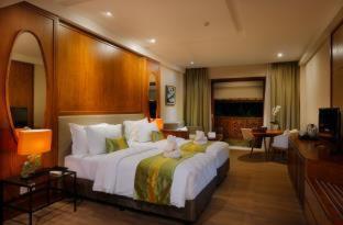Royal Tulip Springhill Resort Jimbaran - Jimbaran - 3