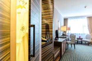 The Berkeley Hotel Pratunam - 1