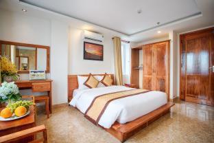 Titan Hotel Da Nang - Danang - 4