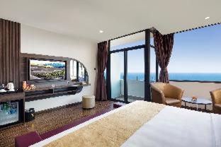 V Hotel Nha Trang - 7