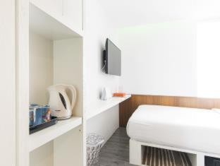 S Box Sukhumvit Hotel - 7