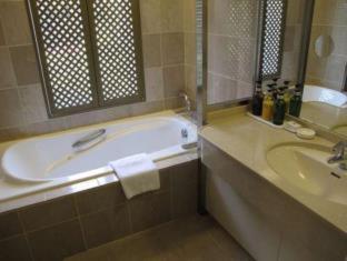 Nichinankaigan Nango Prince Hotel - Nichinan - 6