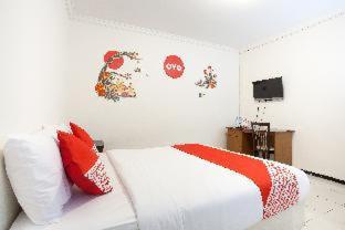 Dukuh Kupang Residence Mitra RedDoorz - Surabaya - 5