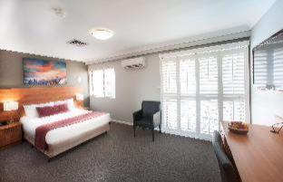 Ramada Hotel & Suites by Wyndham Cabramatta - Cabramatta - 6