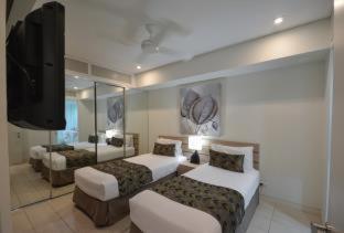 Coconut Grove - Port Douglas - 3