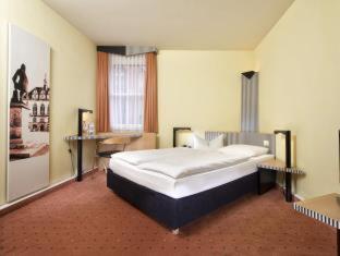 TRYP by Wyndham Halle - 3