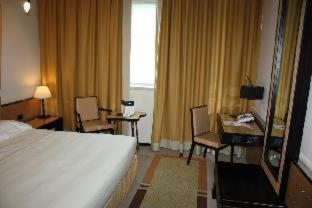 UNA Hotels Malpensa - Cerro Maggiore - 4