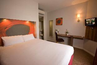 Ramada London Stansted Airport - 6
