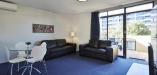 Manuka Park Serviced Apartments - 6