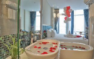 San Marino Boutique Danang - 10 mins to Dragon Bridge, 15 mins to My Khe Beach - 9