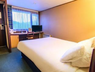 Campanile Hotel Runcorn - 9