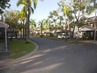 Reef Resort Villas Port Douglas - Port Douglas - 3