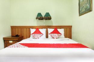 RedDoorz Plus near Kemang Raya - Jakarta - 7