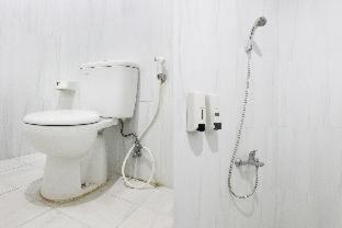 RedDoorz Plus near Kemang Raya - Jakarta - 2