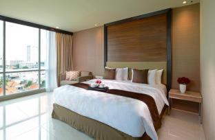 Aria Centra Surabaya - 2