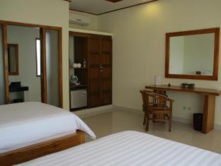 Puri Sari Beach Hotel - Labuan Bajo - 6