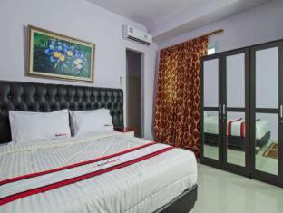 RedDoorz Plus @ Guntur Raya Setiabudi - 7