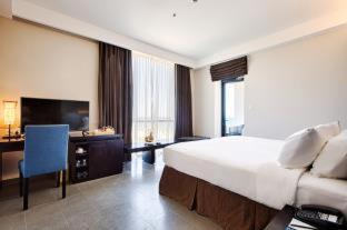 Melia Danang Beach Resort - 8