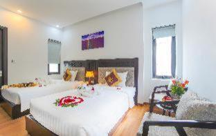 Flower Hotel - 1
