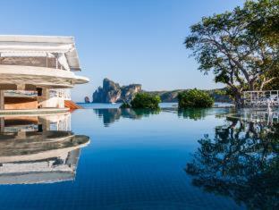 PP Charlie Beach Resort - Phi Phi Islands - 5