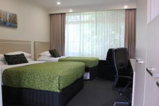The Aspen & Apartments - Sale - 9