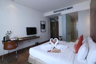 On 8 Sukhumvit Nana Bangkok by Compass Hospitality - 1