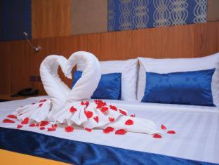 Forum Park Hotel - 1