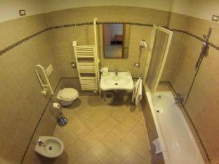 Castelmartini Wellness & Business Hotel - Larciano - 1