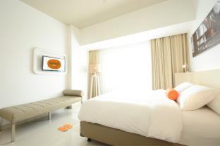 HARRIS Hotel Samarinda - Samarinda - 3