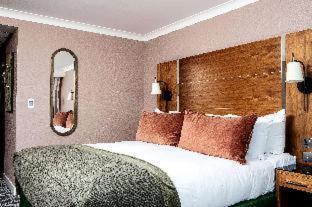 Waterfront Southport Hotel - 4