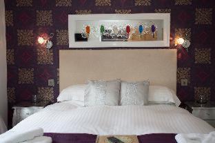 Holly Lodge Guest House with FREE off site health club - Windermere - 8