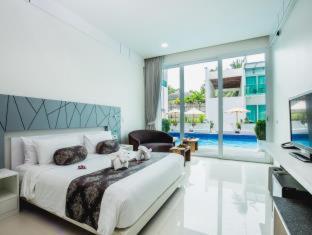KC Beach Club & Pool Villas - 9