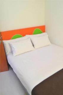 Titanium Express HomTel - 8