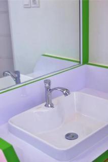 Titanium Express HomTel - Giacarta - 2