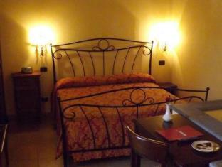 Relais Il Postiglione - Antica Posta dei Chigi - 2