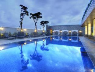 Whiz Prime Hotel Kelapa Gading - Giacarta - 8