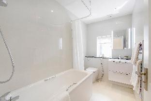 Chesham Court Knightsbridge - London - 1
